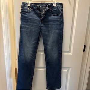 American Eagle Outfitters Men's Dark Blue Straight Active Flex Jeans 31x32